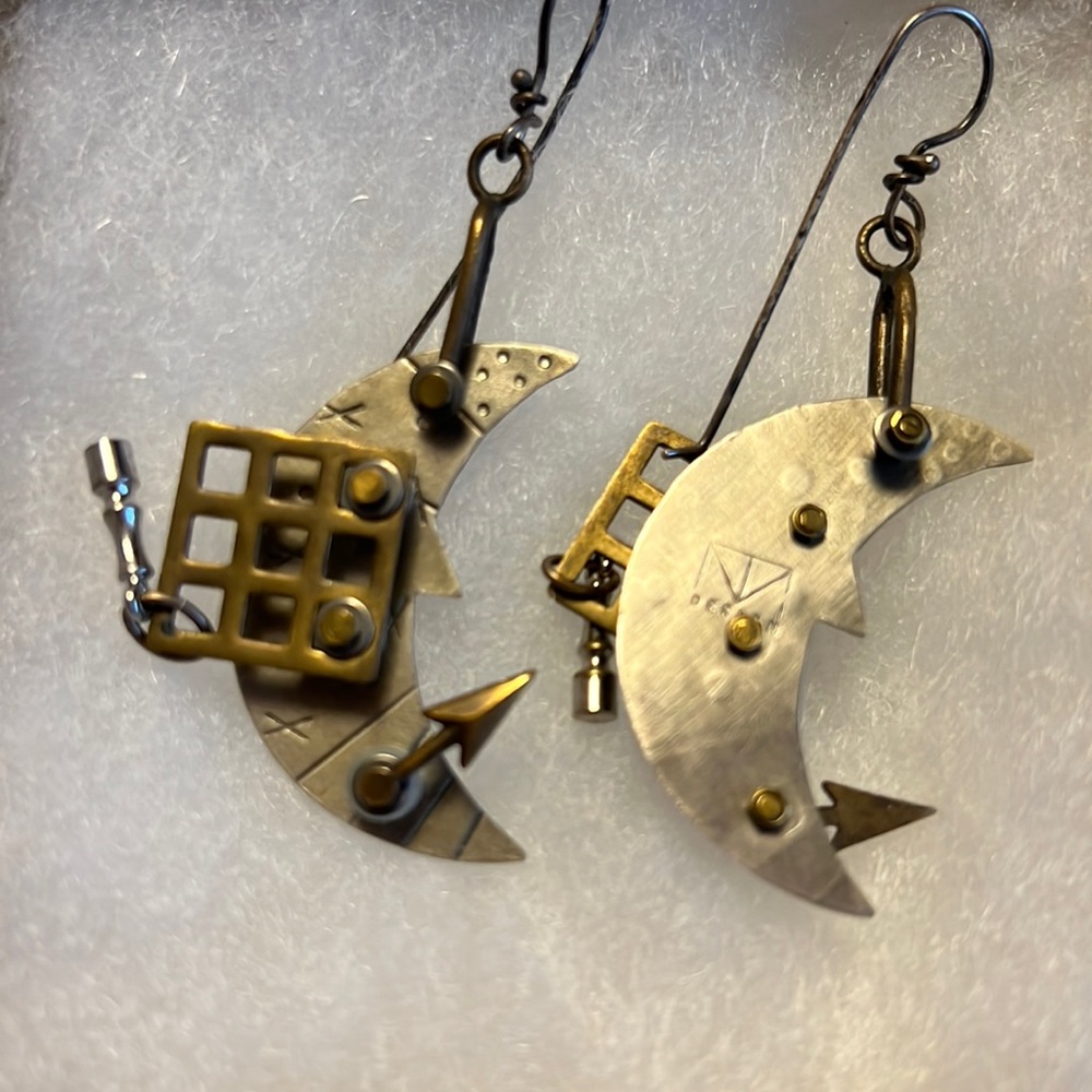 Mooning over vintage Thomas Mann steampunk moon earrings